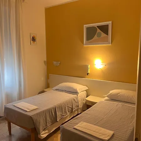 Parini 3* Cesano Boscone